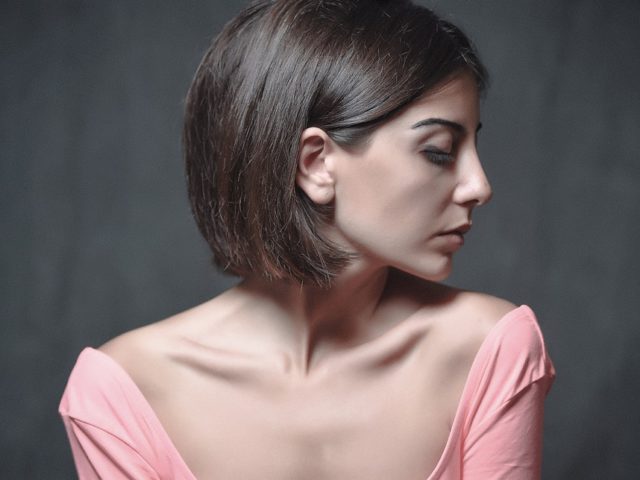 Prendre soin du visage avec des huiles végétales : témoignage d’une beauty addict